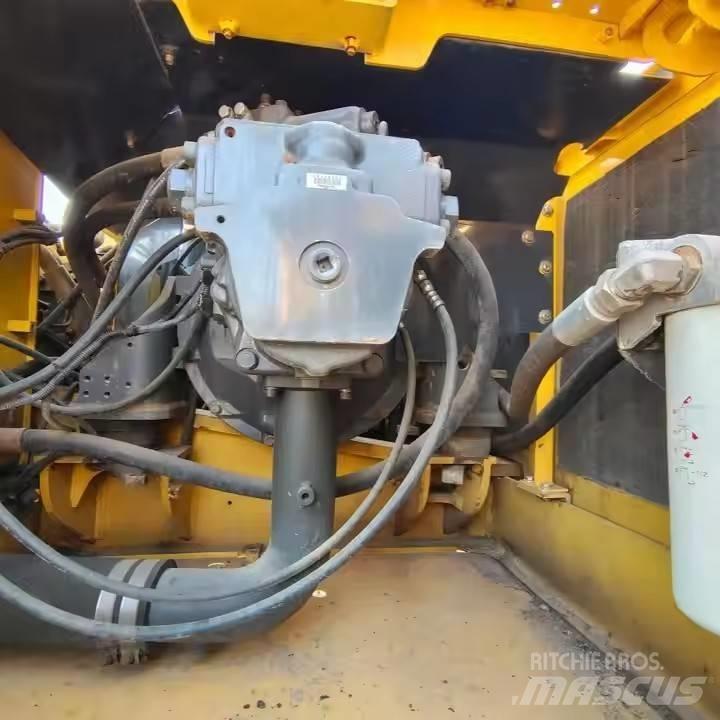 Komatsu PC360 履带挖掘机