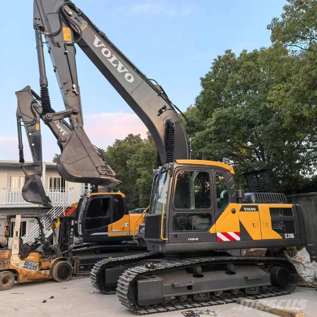 Volvo EC 210 B LC 履带挖掘机