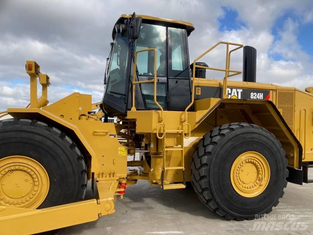 CAT 824 H 轮式推土机