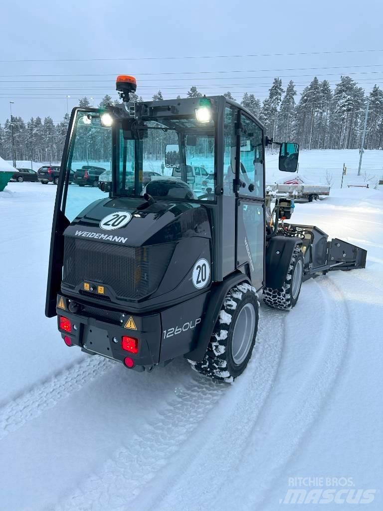 Weidemann 1260LP 滑移装载机