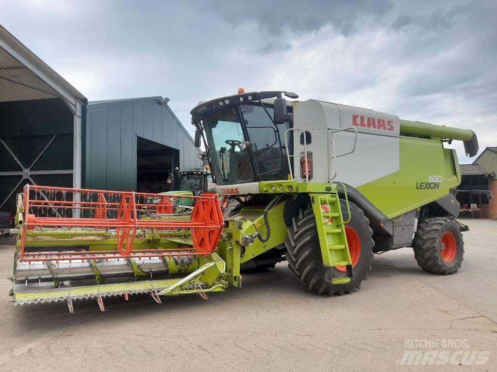 CLAAS Lexion 630 联合收割机