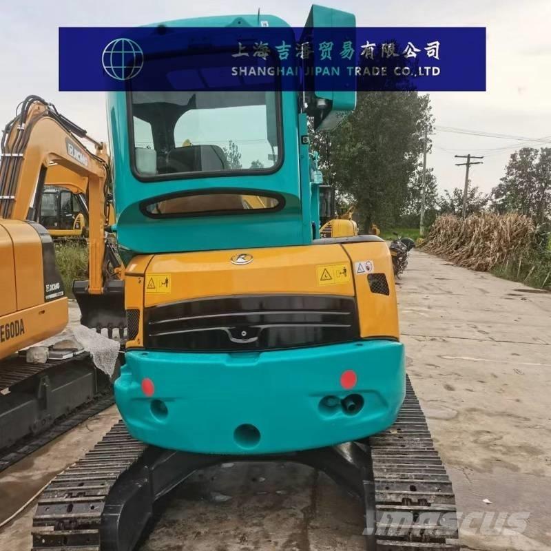 Kubota KX 135 小型挖掘机