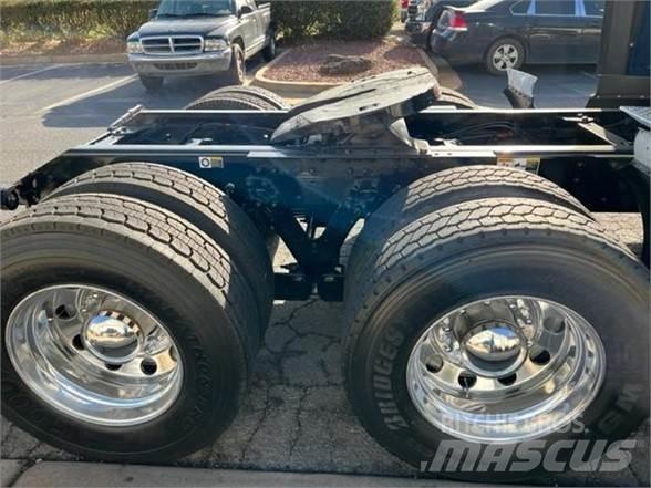 Kenworth T680 牵引车