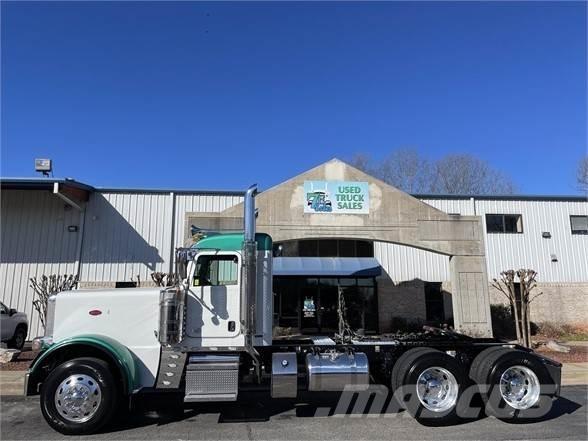 Peterbilt 389 牵引车