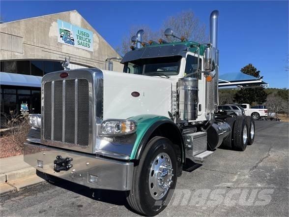 Peterbilt 389 牵引车