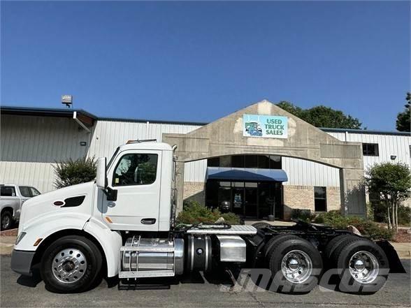 Peterbilt 579 牵引车