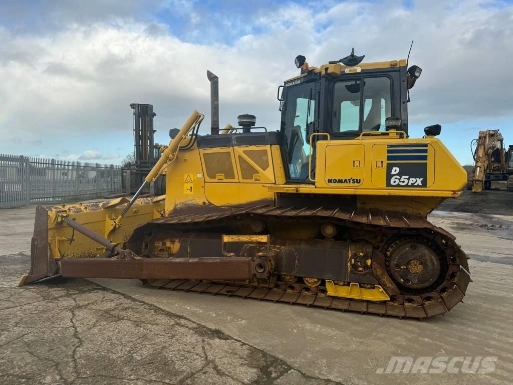 Komatsu D 65 PX-18 履带式推土机