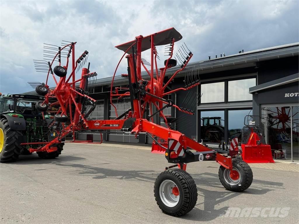 Kuhn GA 8030 料堆整形机
