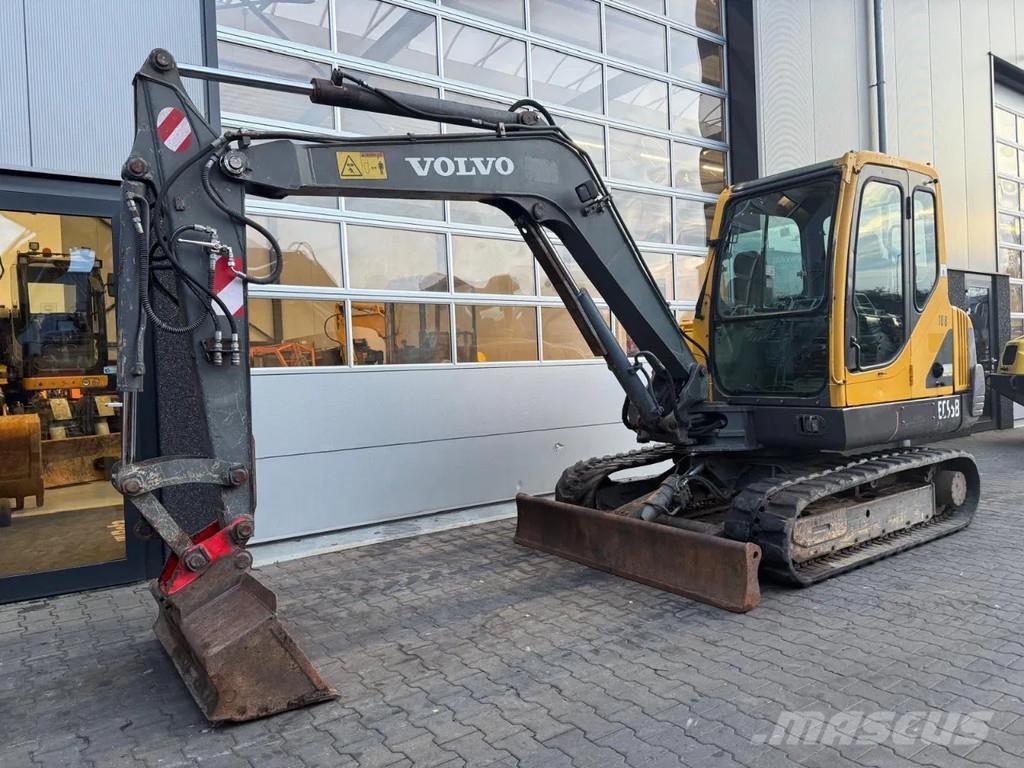 Volvo EC55B 小型挖掘机