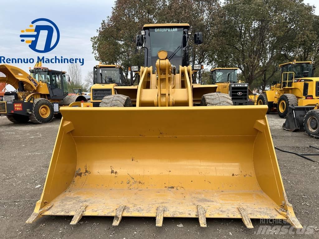 CAT 966H 轮式装载机