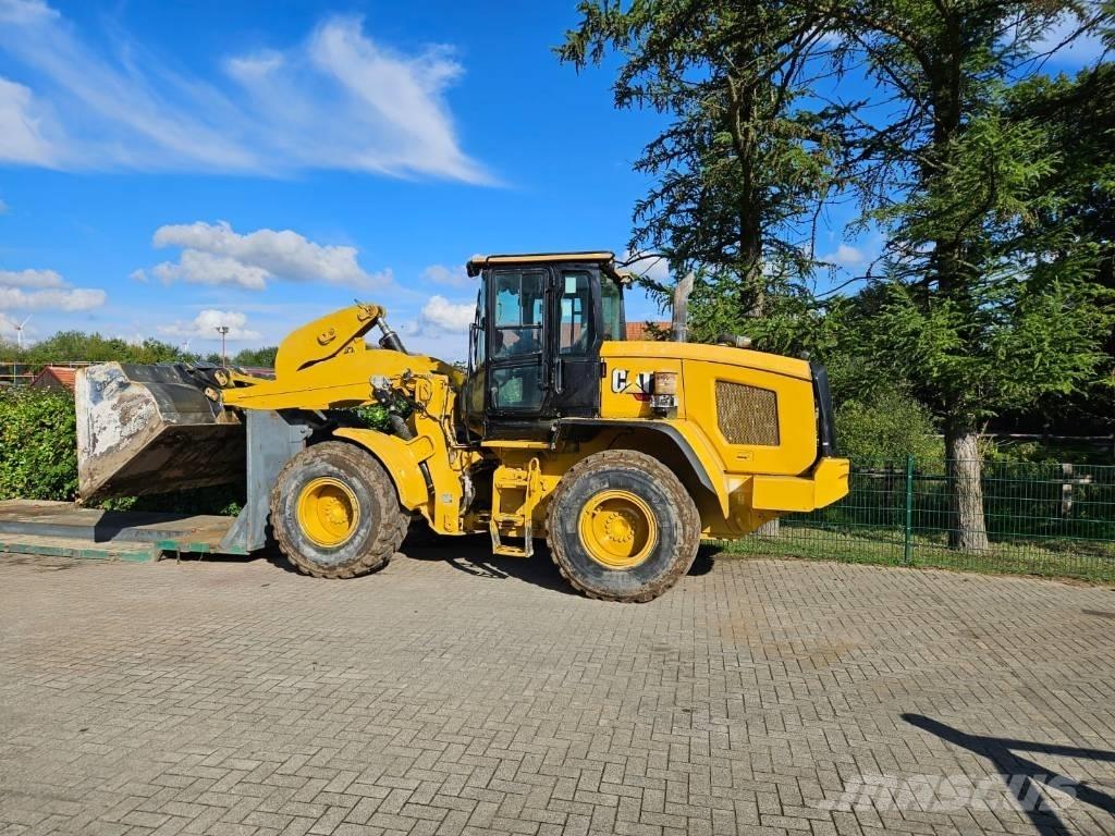 CAT 930 M 轮式装载机