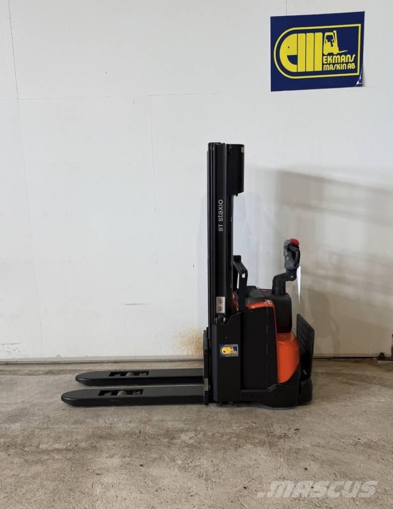 BT truck SWE 140L 手推堆垛车