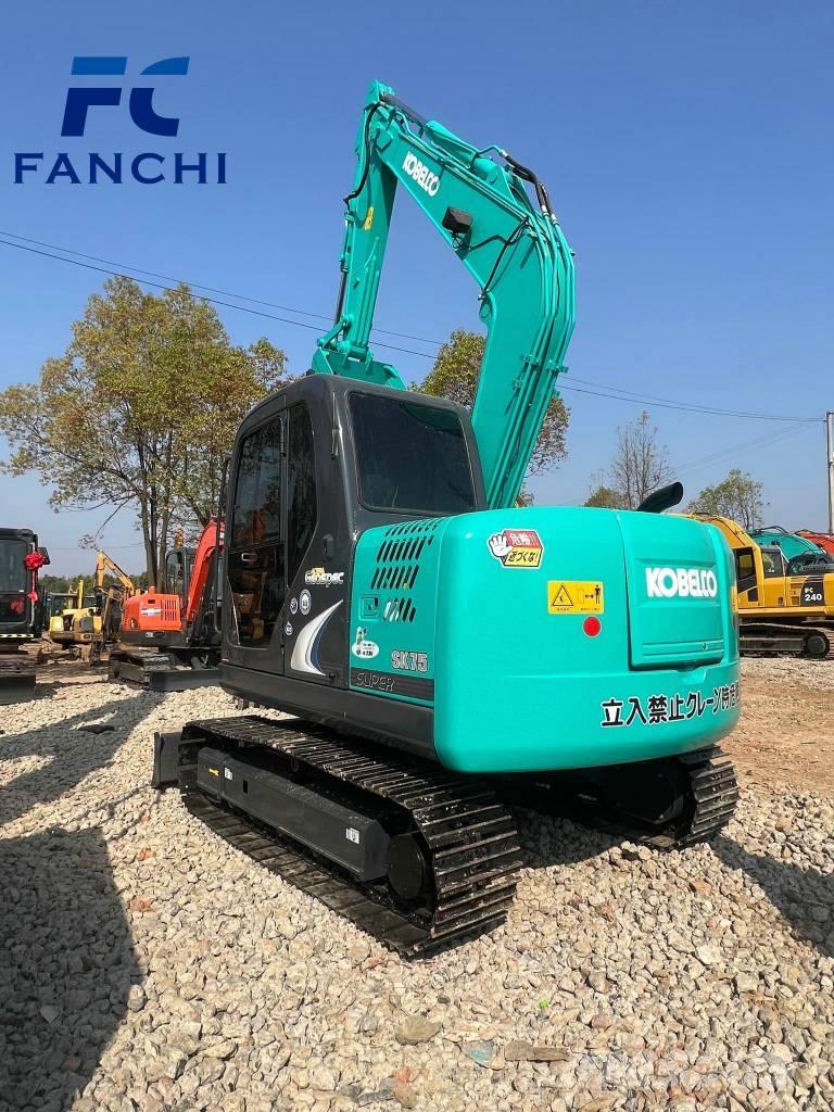 Kobelco SK 75 SR 中型挖掘机