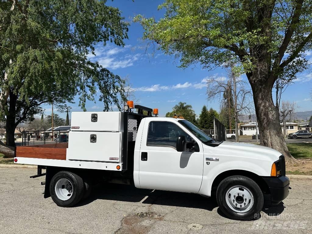 Ford F 350 皮卡车