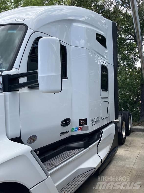 Kenworth T680 牵引车