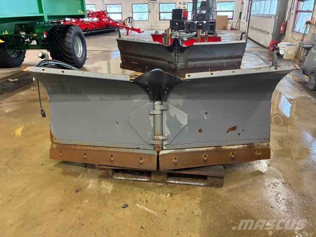 Sami VM 2400 铲雪车