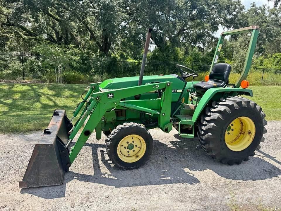 John Deere 790 拖拉机/农用车
