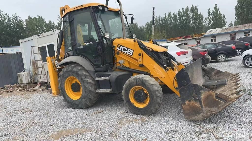 JCB 3CX 反铲装载机