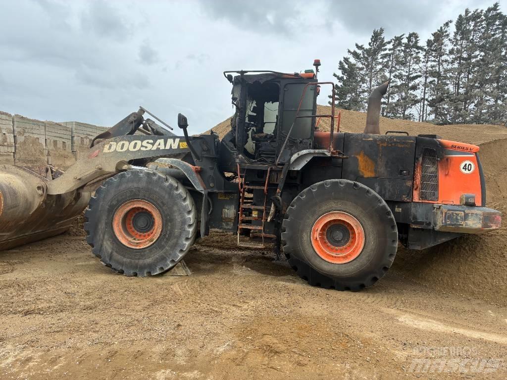 Doosan 420-5 轮式装载机