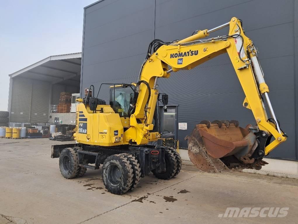 Komatsu PW118MR-11 轮式挖掘机