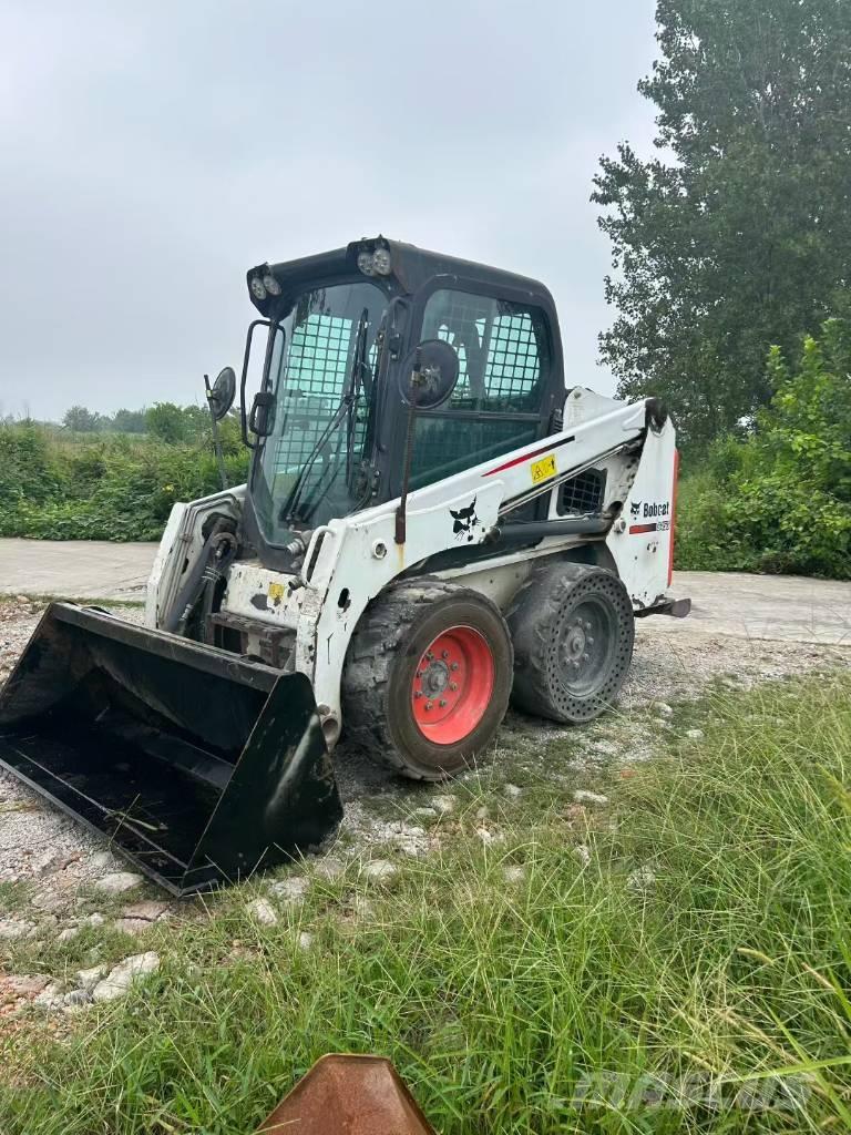 Bobcat S 450 滑移装载机