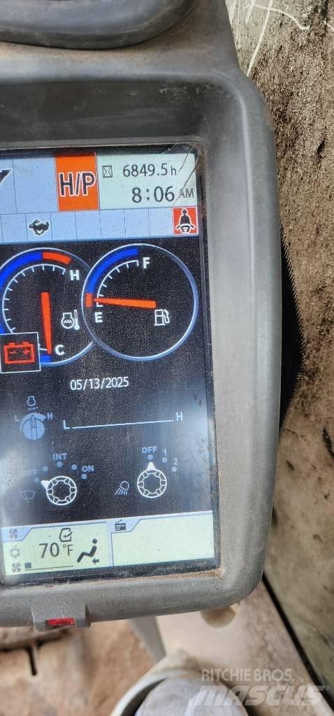 Hitachi 350LC 履带挖掘机