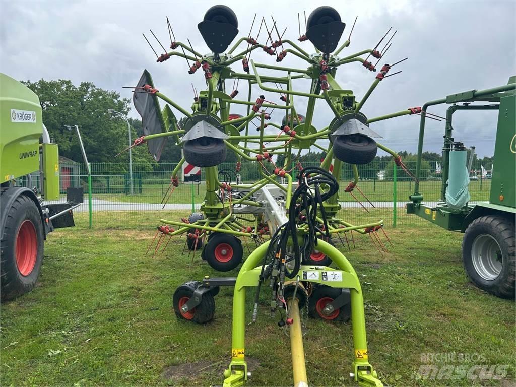 CLAAS Volto 1300 犁耙和摊草机