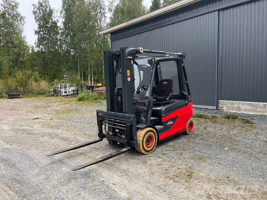 Linde E25L-01 电动叉车
