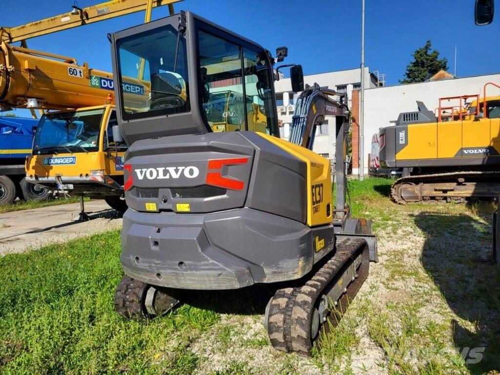 Volvo EC37F 小型挖掘机