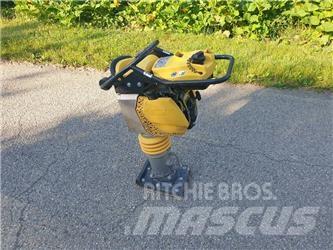 Bomag BT 65 平板夯