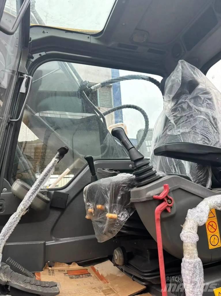 Volvo EC 210 中型挖掘机