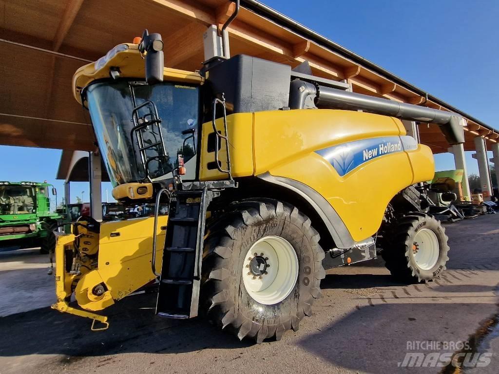 New Holland CR 9060 联合收割机