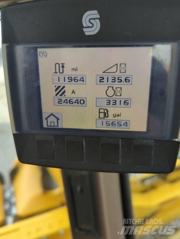 Oxbo 8345 Picker 其他根茎作物收获机械
