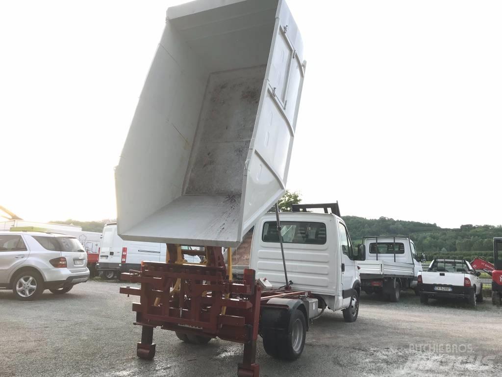 Iveco Daily 35-150 自卸式货车