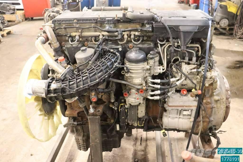 Mercedes-Benz actros 发动机