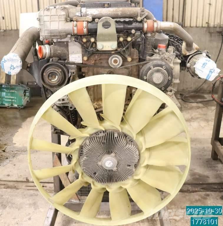 Mercedes-Benz actros 发动机