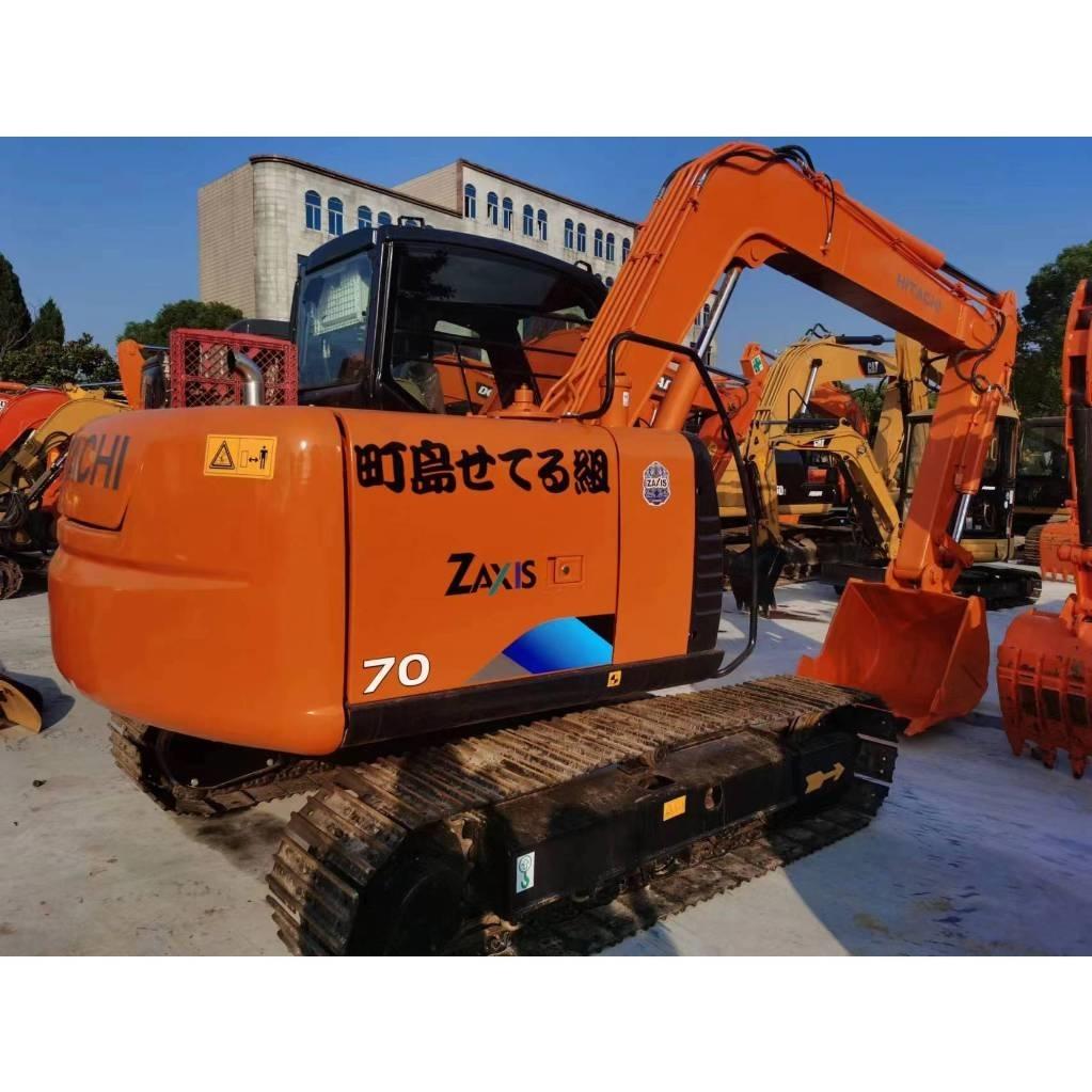 Hitachi ZX 70 中型挖掘机