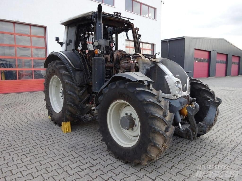 Valtra N123  display 驾驶室与内部