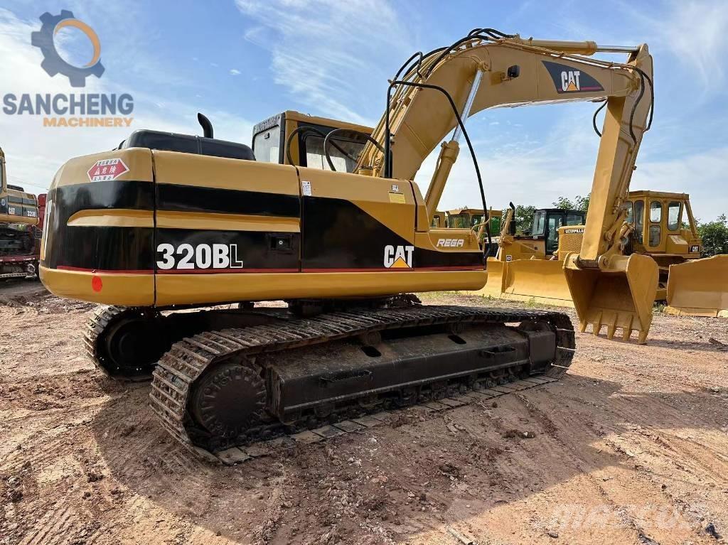 CAT 320B 履带挖掘机