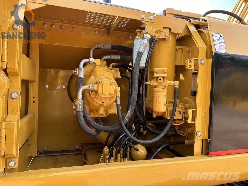 CAT 320B 履带挖掘机