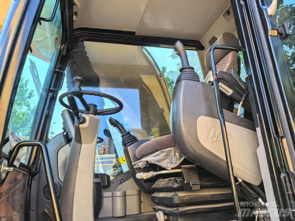 CAT 315 D 轮式挖掘机