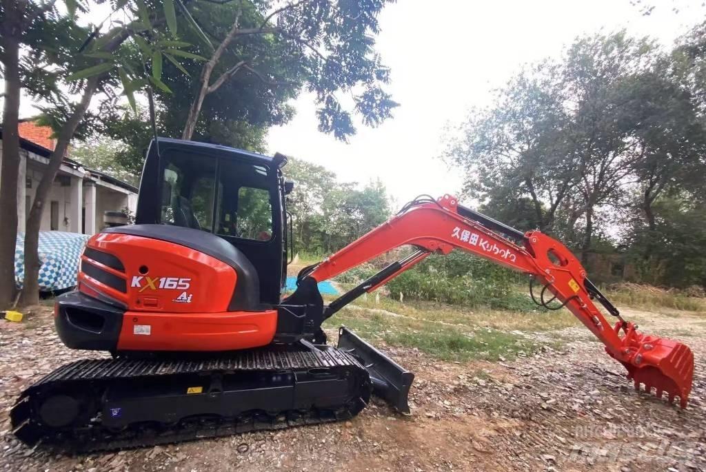 Kubota 165 履带挖掘机