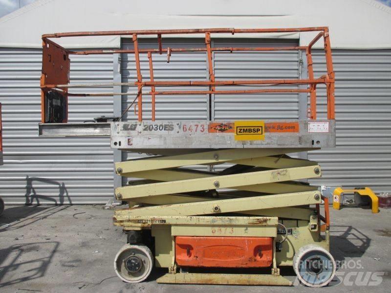 JLG 2030 ES 剪叉式升降机