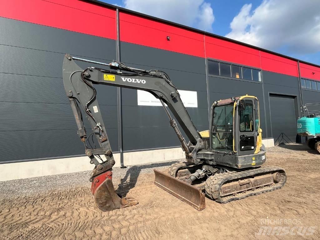 Volvo ECR 88 D 中型挖掘机