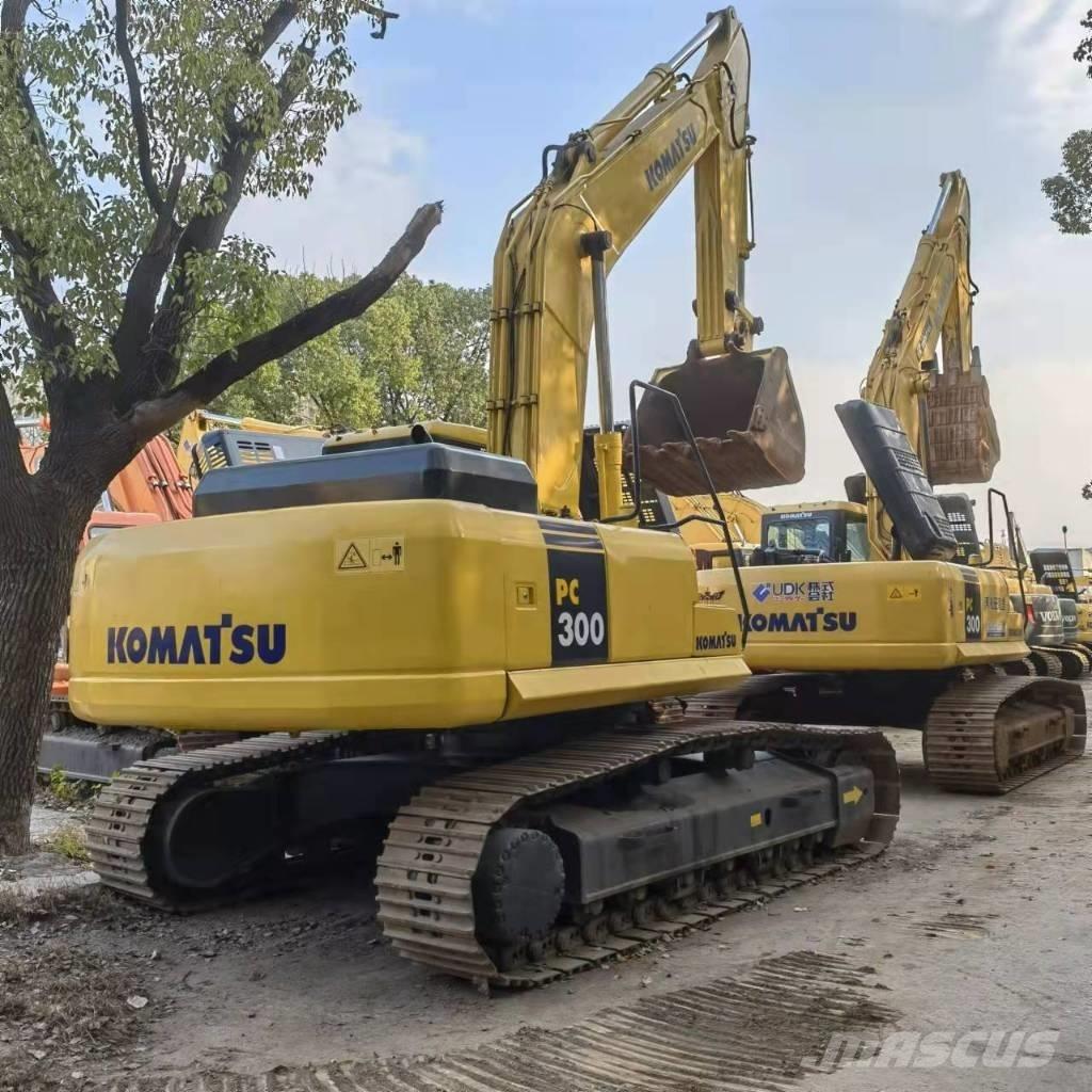 Komatsu PC 300 履带挖掘机