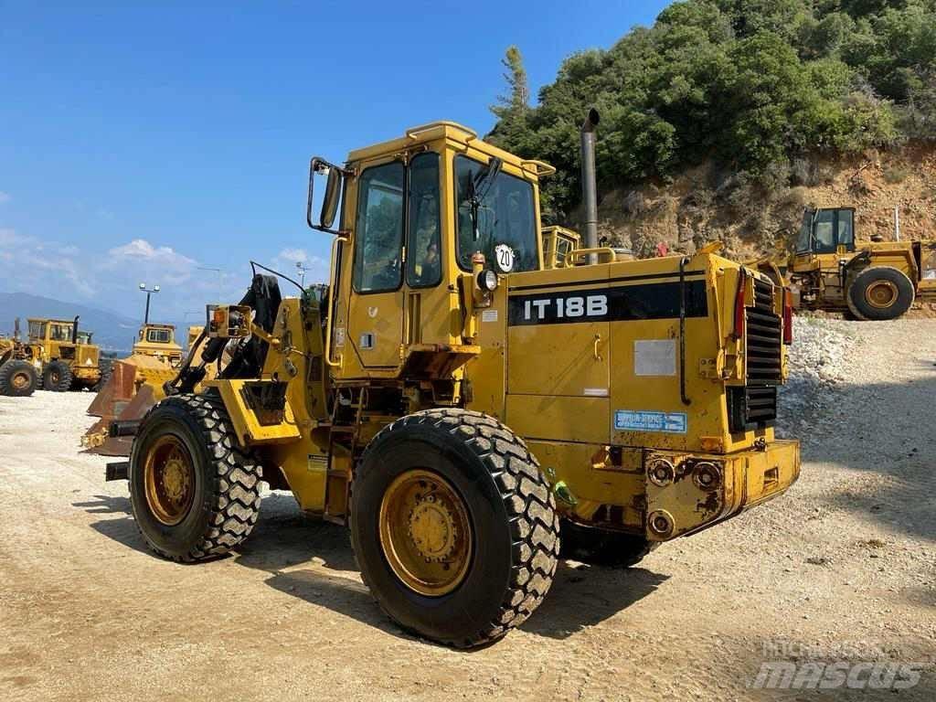 CAT IT 18 B 轮式装载机