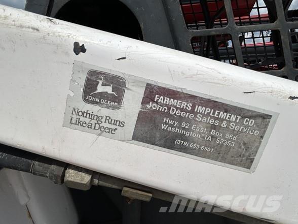Bobcat 543B 滑移装载机