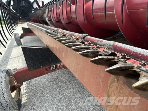 Case IH 1020 联合收割机头