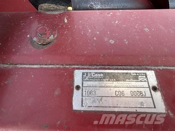 Case IH 1063 联合收割机头