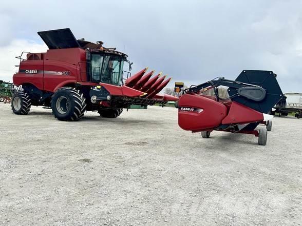 Case IH 5130 联合收割机